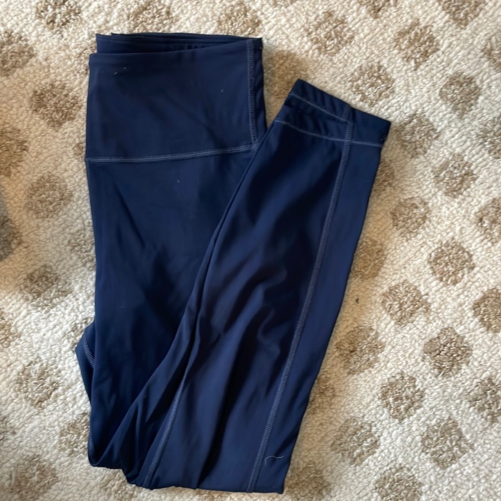 Athleta Salutation Stash 7/8 Legging